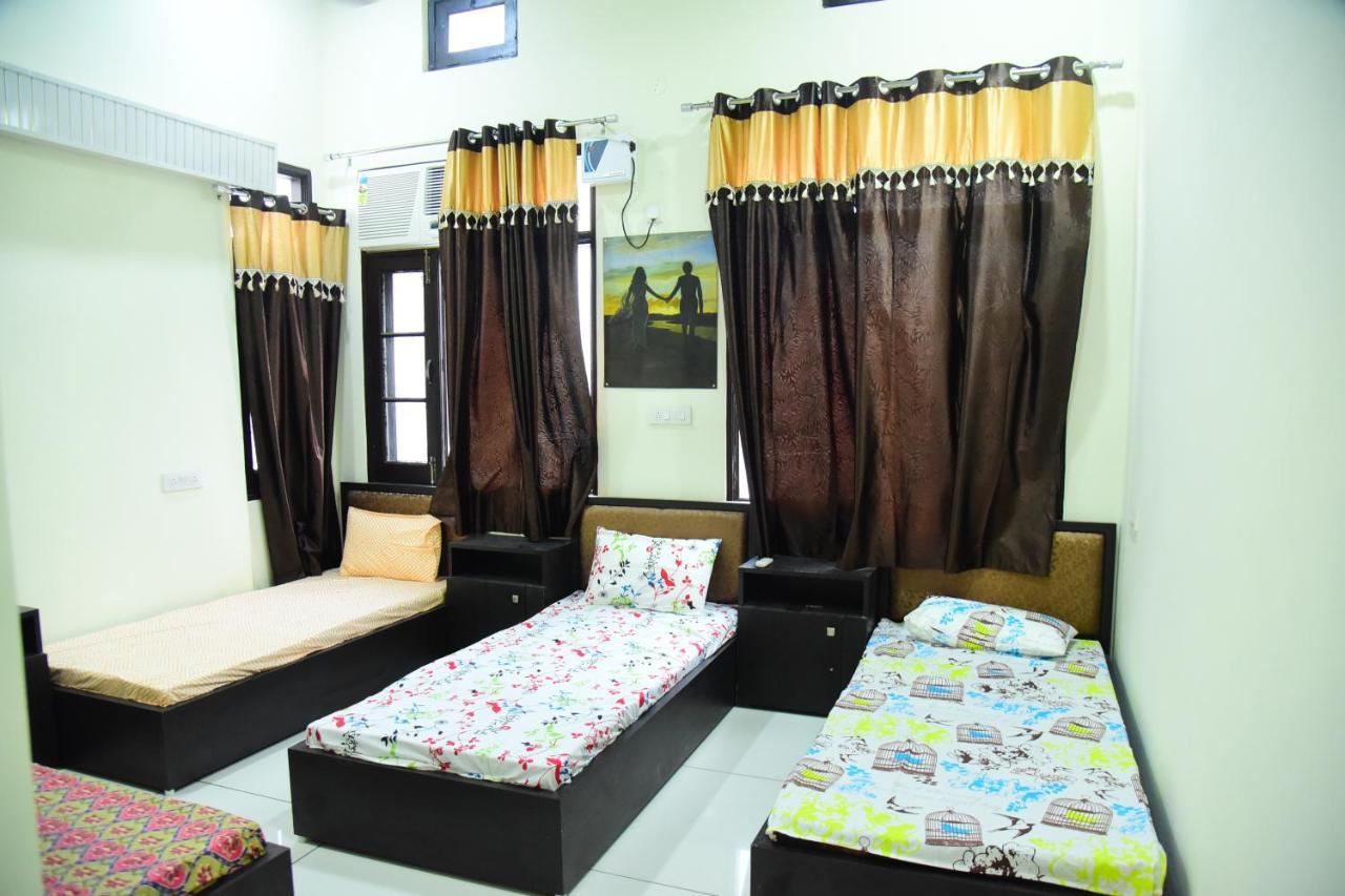 Auberge de jeunesse Nutz Backpackers à Amritsar Extérieur photo