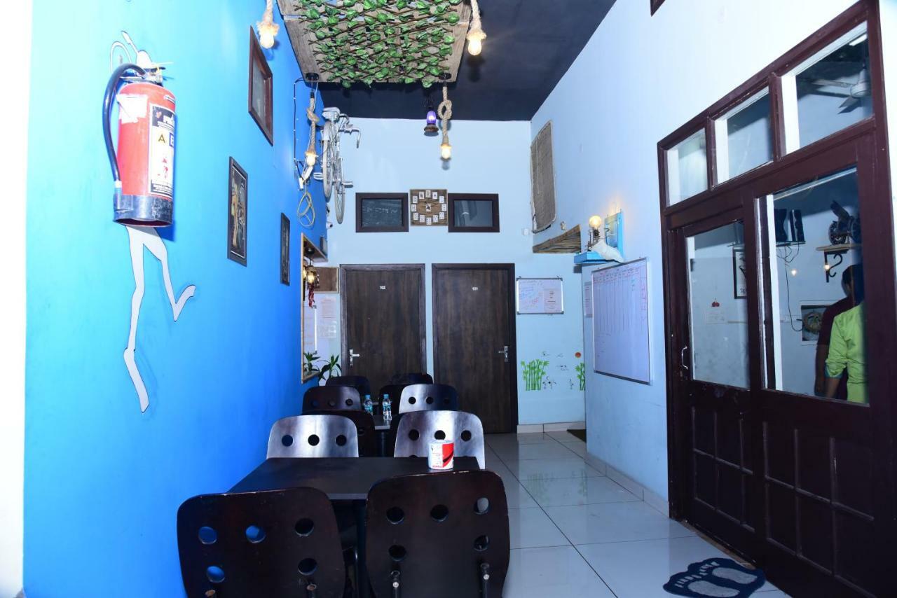 Auberge de jeunesse Nutz Backpackers à Amritsar Extérieur photo